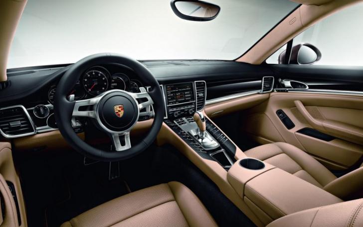 Porsche Panamera V6 Platinum Edition/Gamintojo nuotrauka