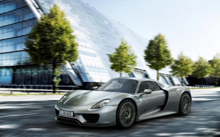 Porsche 918 Spyder /Gamintojo nuotrauka