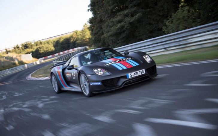 Porsche 918 Spyder /Gamintojo nuotrauka