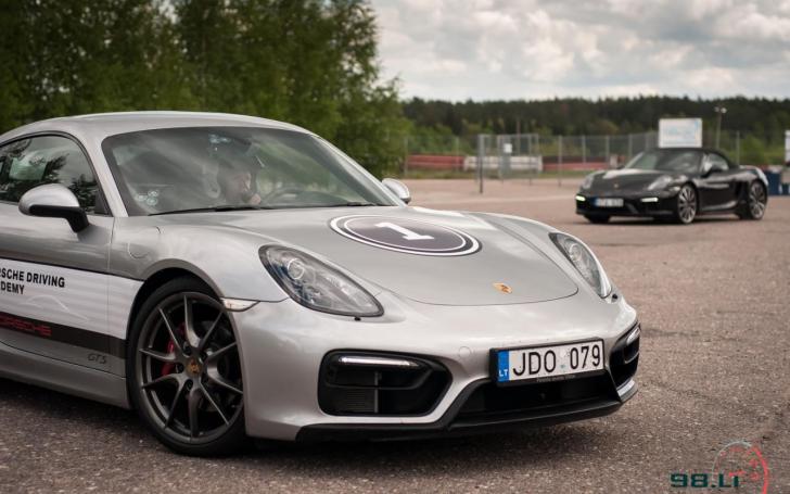 Porsche Driving Academy/Vytauto Pilkausko nuotrauka