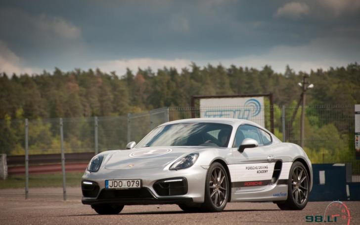 Porsche Driving Academy/Vytauto Pilkausko nuotrauka