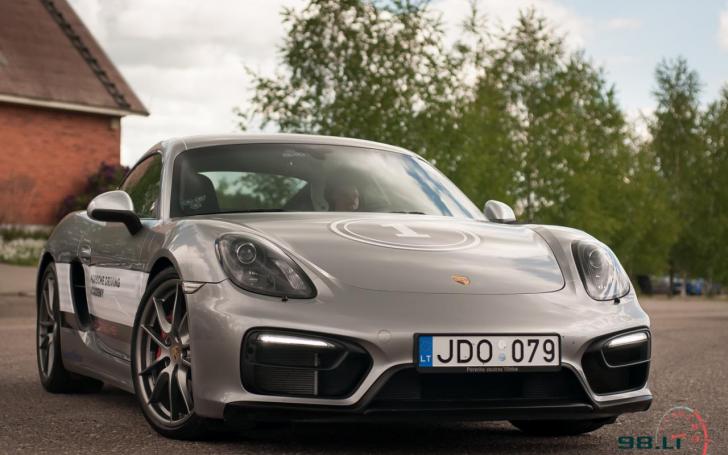 Porsche Driving Academy/Vytauto Pilkausko nuotrauka