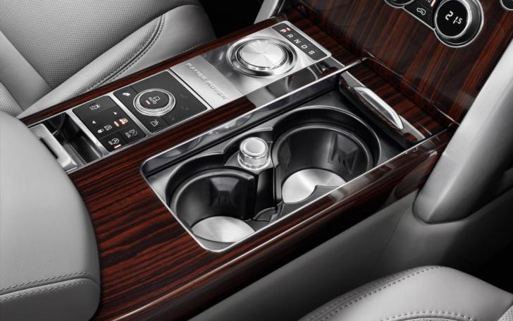 Range Rover SVAutobiography/Gamintojo nuotrauka