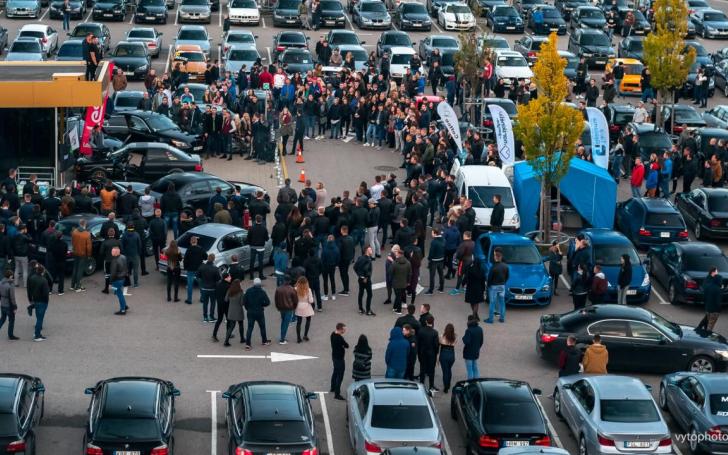 BMW suvažiavimas/V P Motors nuotrauka