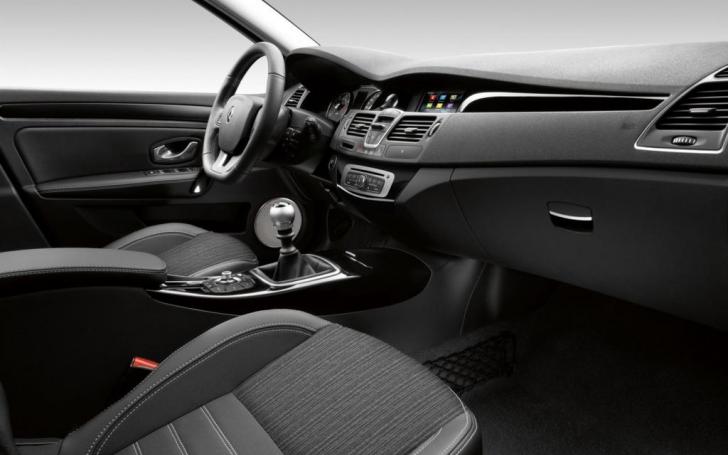 Renault Laguna Facelift/Gamintojo nuotrauka