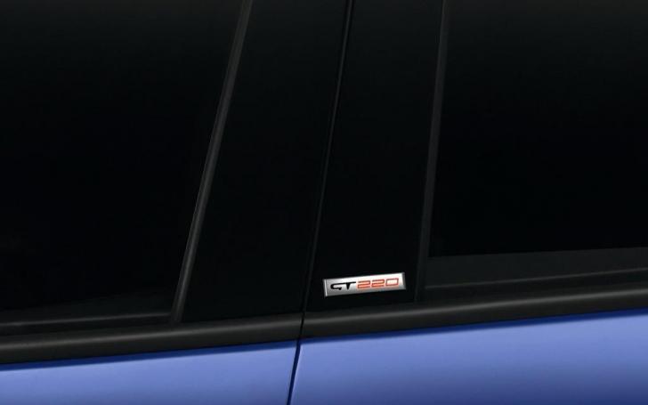 Renault Megane Estate GT 220/Gamintojo nuotrauka