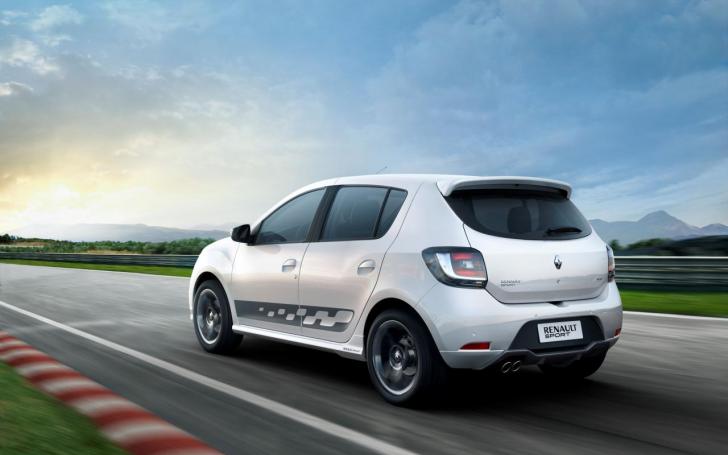 Renault Sandero R.S. 2.0/Gamintojo nuotrauka