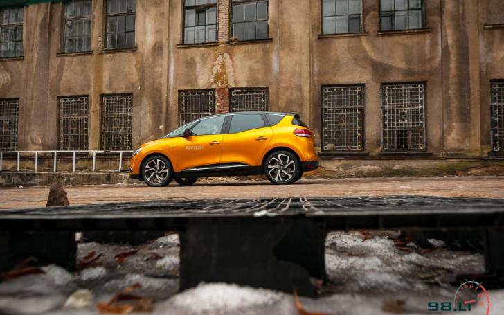 Renault Scenic/Vytauto Pilkausko nuotrauka