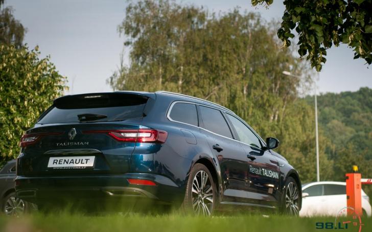 Renault Talisman Grandtour/Vytauto Pilkausko nuotrauka