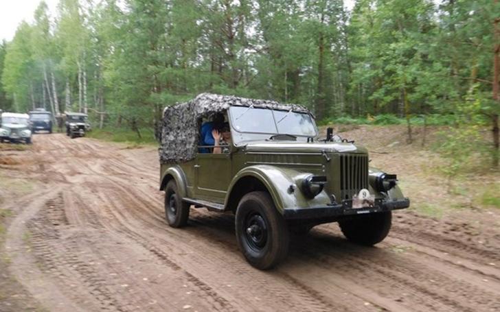 Retromobile 4x4 2016/Asoc. Retromobile nuotrauka