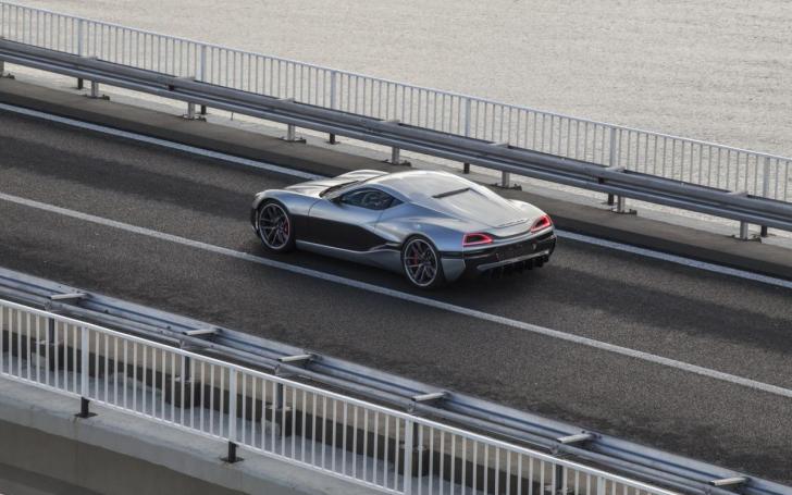 Rimac Concept One/Gamintojo nuotrauka