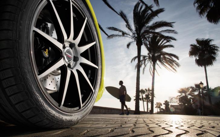 Rinspeed Etos/Gamintojo nuotrauka
