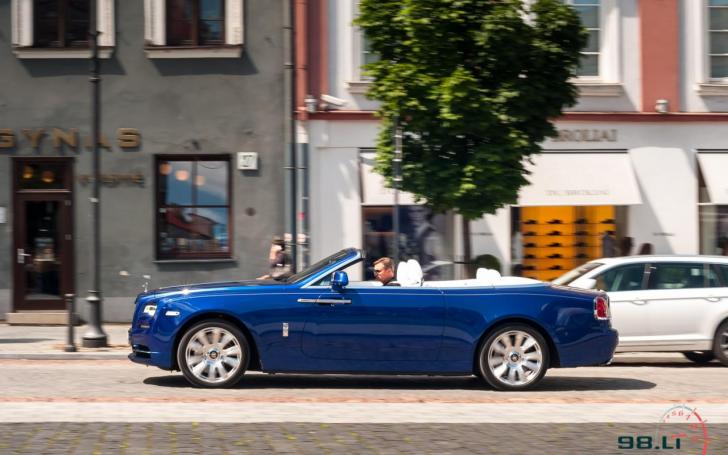 Rolls-Royce Dawn/Vytauto Pilkausko nuotrauka Rolls-Royce Dawn/Vytauto Pilkausko nuotrauka