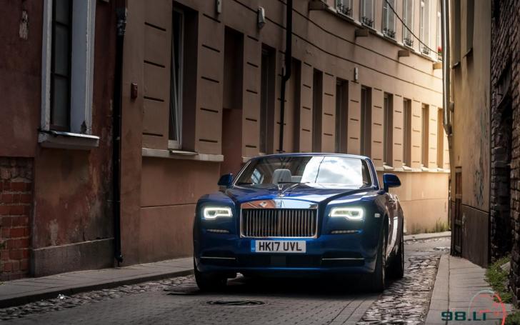 Rolls-Royce Dawn/Vytauto Pilkausko nuotrauka Rolls-Royce Dawn/Vytauto Pilkausko nuotrauka