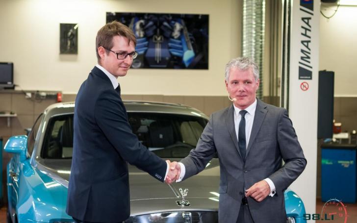 Rolls-Royce serviso atidarymas Vilniuje/Vytauto Pilkausko nuotrauka