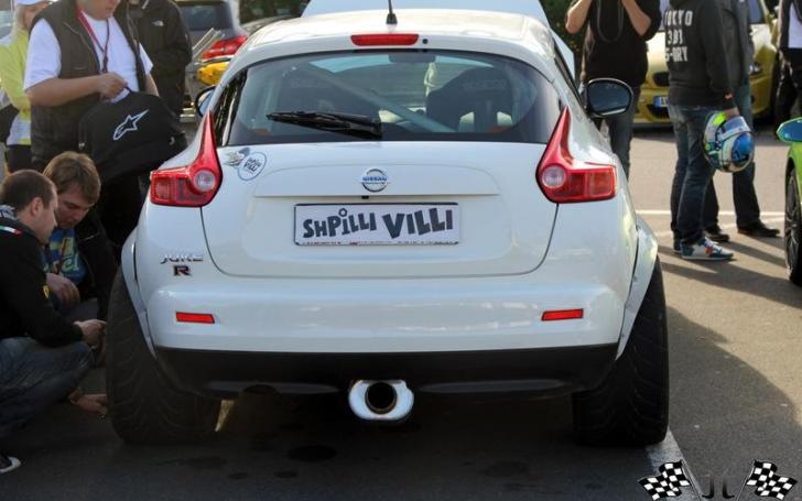 Rusiška Nissan Juke-R versija/TrackandTuner.com nuotrauka
