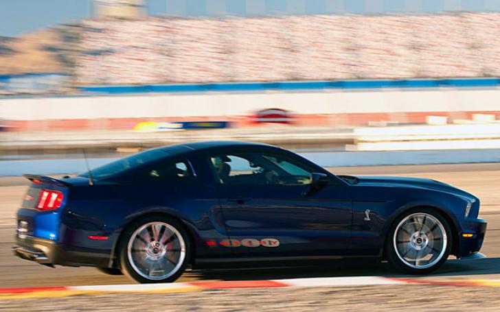 Ford Mustang Shelby 1000/Gamintojo nuotrauka