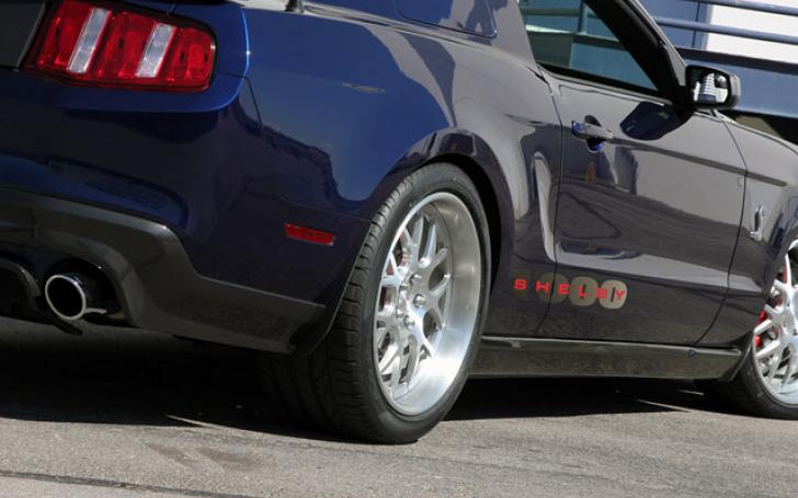Ford Mustang Shelby 1000/Gamintojo nuotrauka