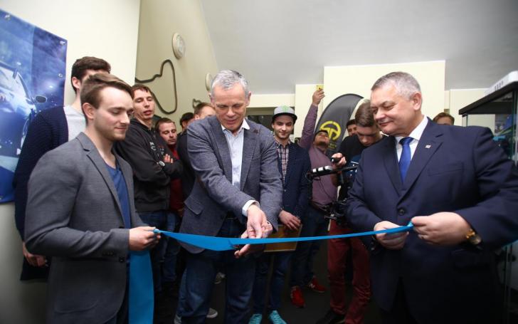 Virtualių žiedinių lenktynių čempionatas
