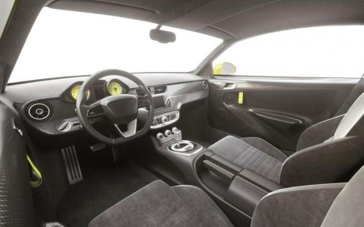 Škoda R200 Non-Fiction/Gamintojo nuotrauka