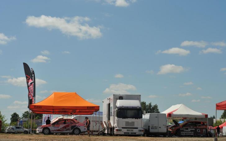 Samsonas Motorsport Rally Utena 2015: serviso zona