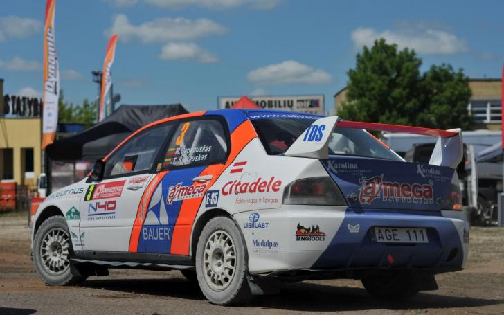 Samsonas Motorsport Rally Utena 2015: serviso zona