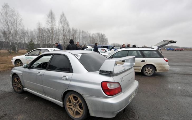 Subaru klubas Gate crash