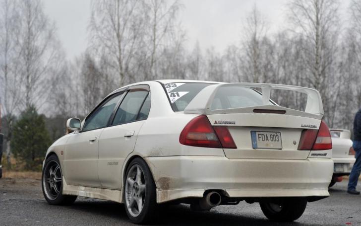 Subaru klubas Gate crash