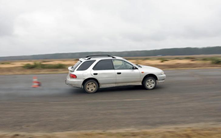 Subaru klubas Gate crash