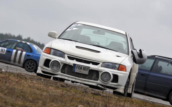 Subaru klubas Gate crash