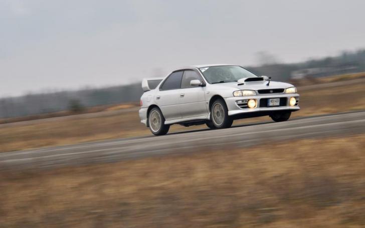 Subaru klubas Gate crash