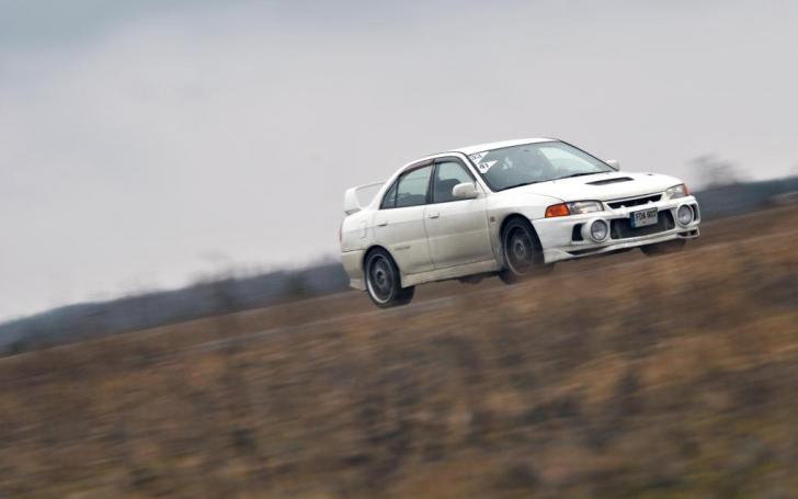 Subaru klubas Gate crash