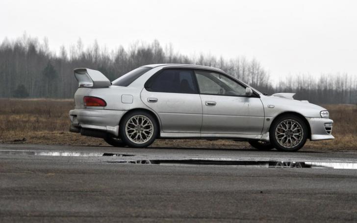 Subaru klubas Gate crash