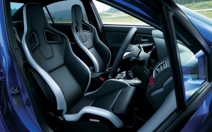 Subaru WRX ST S207/Gamintojo nuotrauka