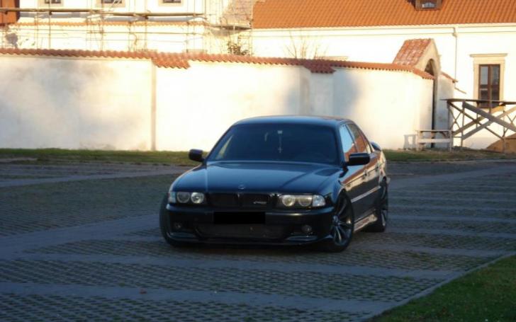 Tautovežis 2011 - BMW 740 Hamann/Organizatorių nuotrauka