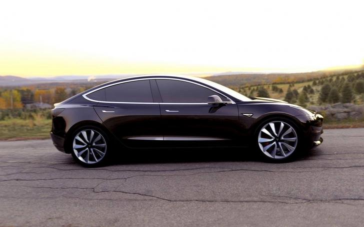 Tesla Model 3 Tesla Model 3