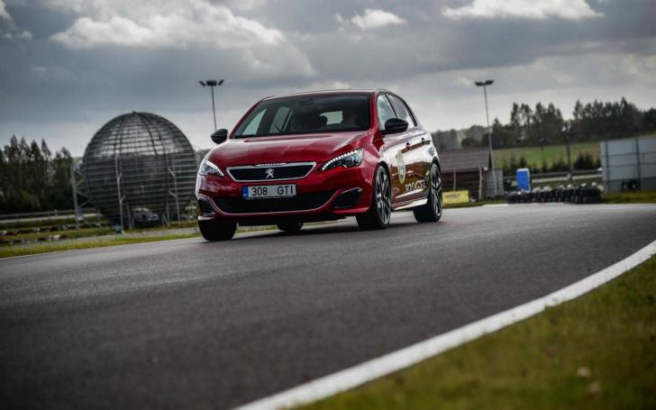TopGear Apdovanojimai 2017/Arnoldo Ivanausko nuotrauka