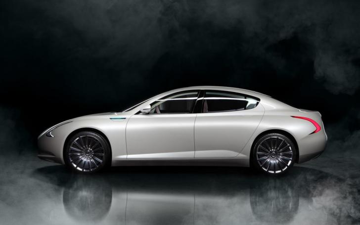 Thunder Power Sedan/Gamintojo nuotrauka