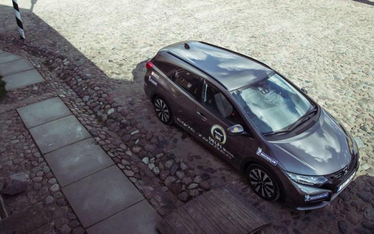 Honda Civic Tourer/SunPic nuotrauka