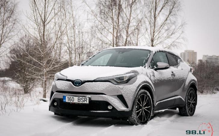 Toyota C-HR/Vytauto Pilkausko nuotrauka