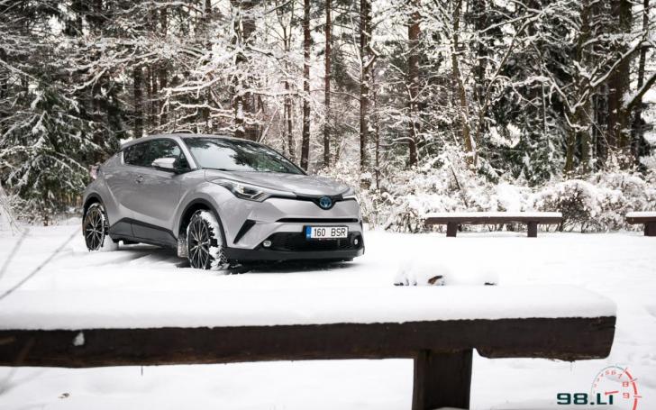 Toyota C-HR/Vytauto Pilkausko nuotrauka