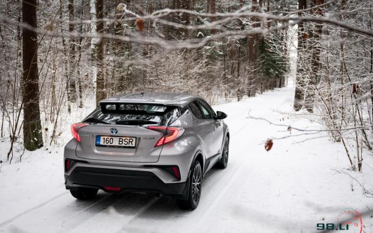 Toyota C-HR/Vytauto Pilkausko nuotrauka