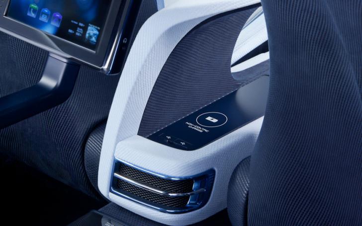 Toyota FCV-R Fuel-Cell Concept/Gamintojo nuotrauka