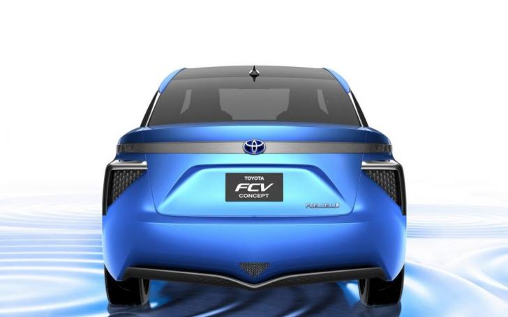 Toyota FCV Concept/Gamintojo nuotrauka
