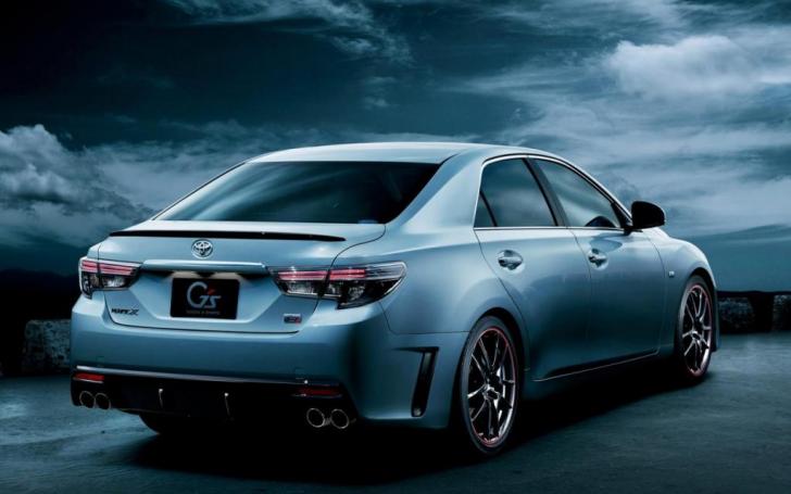 Toyota Mark X/Gamintojo nuotrauka