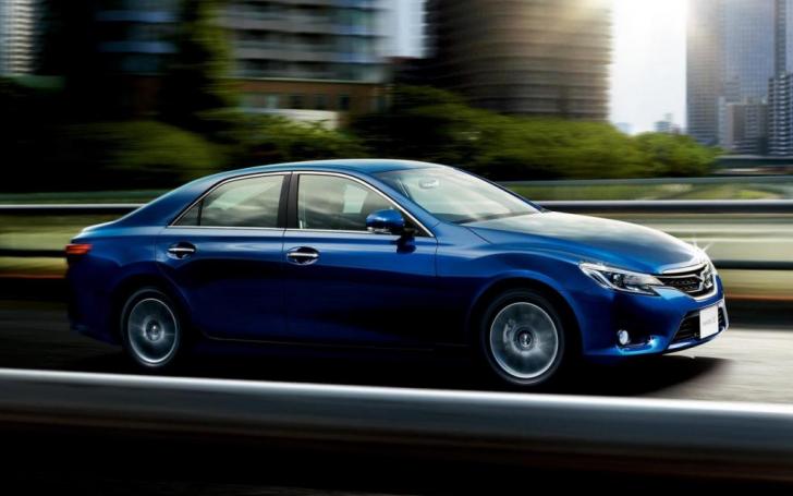 Toyota Mark X/Gamintojo nuotrauka