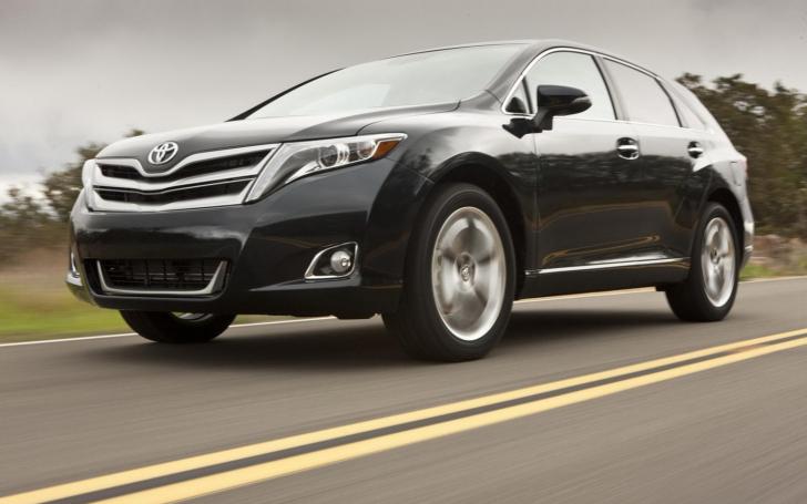 Toyota Venza/Gamintojo nuotrauka