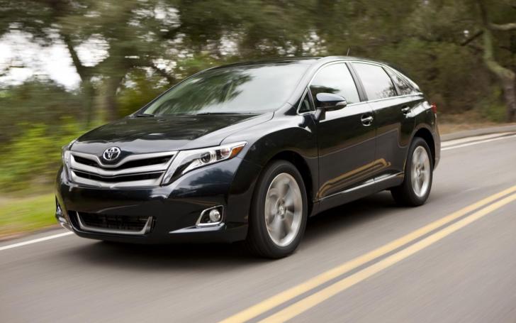 Toyota Venza/Gamintojo nuotrauka