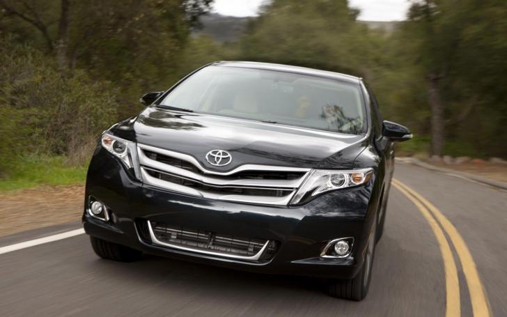 Toyota Venza/Gamintojo nuotrauka