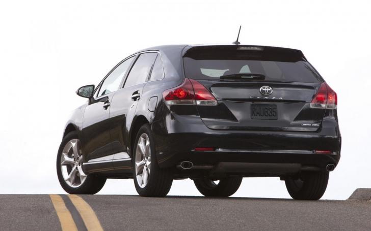 Toyota Venza/Gamintojo nuotrauka